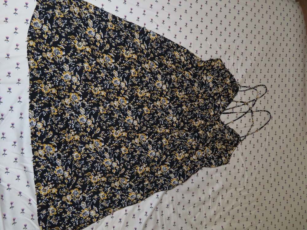 Volcom True To This Black Yellow Floral Strappy V-Neck Mini Dress Size M